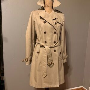 Banana Republic Beige Double-Breasted Trench Coat